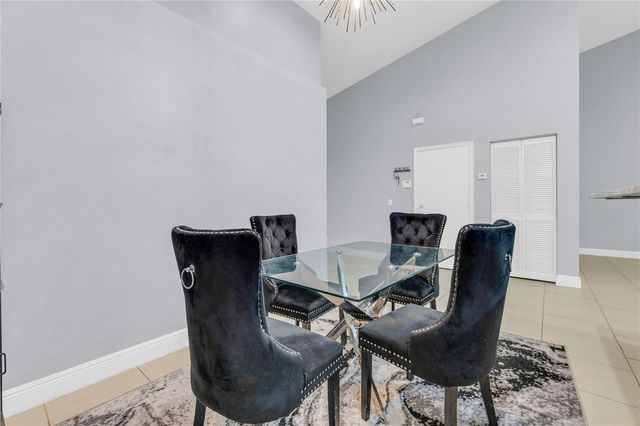 3003 La Mirage 3003, Lauderhill, FL 33319