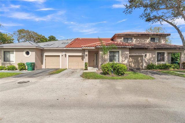3003 La Mirage 3003, Lauderhill, FL 33319