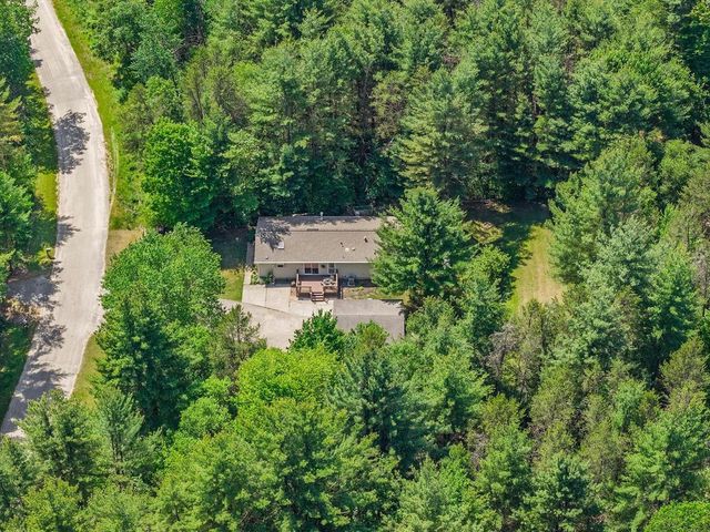 1366 Fur Drive, Wisconsin Dells, WI 53965