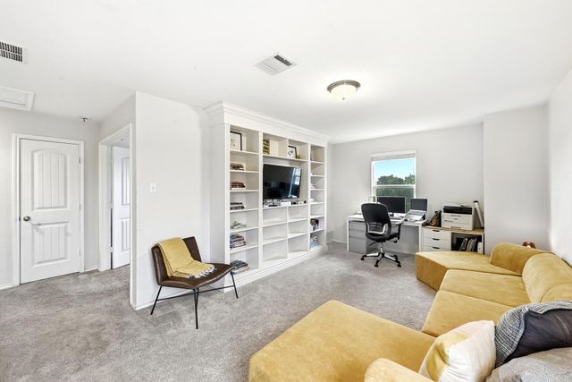 330 Gina DR, Kyle, TX 78640