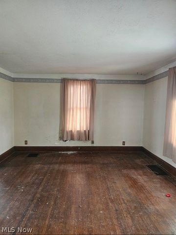 2149 E 31st Street, Lorain, OH 44055