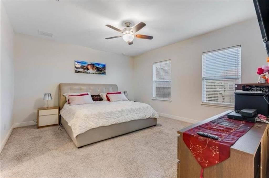 Image 11 of property listing at 7211 STILL POND LANE, Windermere, FL 34786