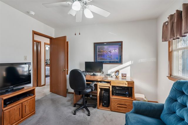 1512 Highview Drive, Des Moines, IA 50315