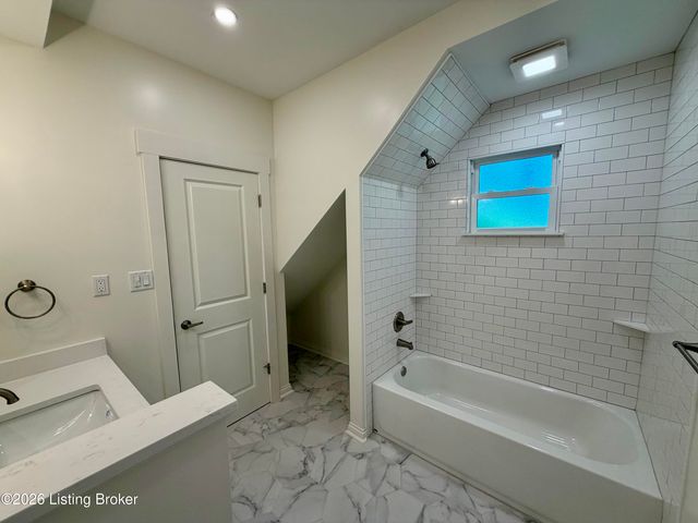 133 Stevenson Ave, Louisville, KY 40206
