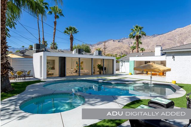686 S Camino Real, Palm Springs, CA 92264