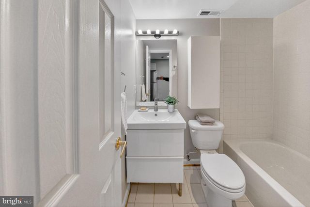 46 FLORIDA AVE NW, Washington, DC 20001