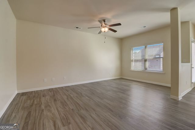 202 Southwind Circle, Newnan, GA 30265