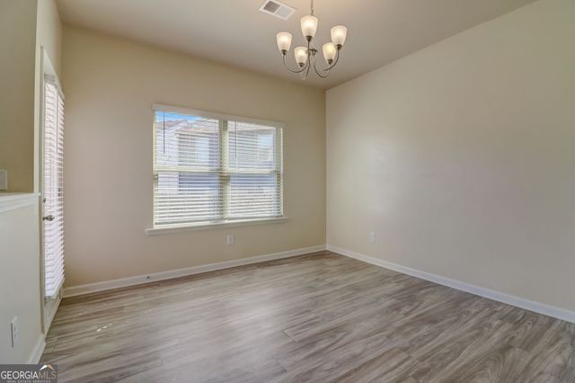 202 Southwind Circle, Newnan, GA 30265