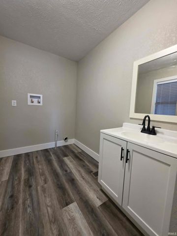 18867 5th Street, New Paris, IN 46553