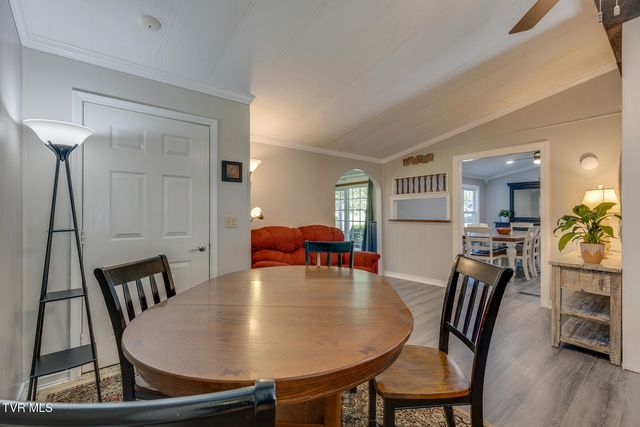 18212 Cleveland Road, Abingdon, VA 24211