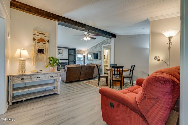 18212 Cleveland Road, Abingdon, VA 24211