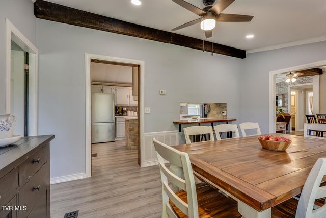 18212 Cleveland Road, Abingdon, VA 24211