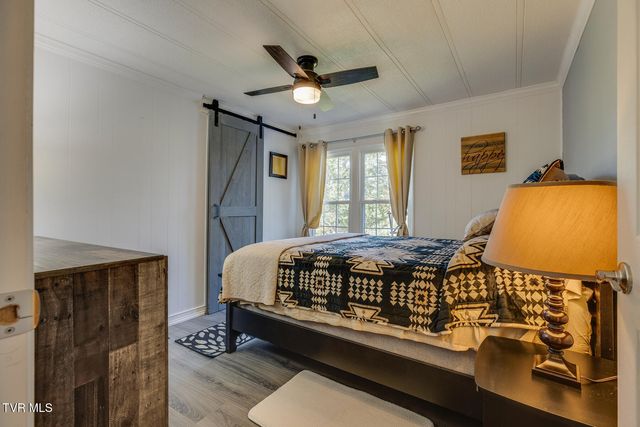 18212 Cleveland Road, Abingdon, VA 24211