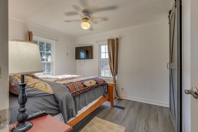 18212 Cleveland Road, Abingdon, VA 24211