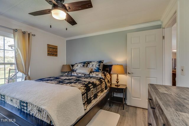 18212 Cleveland Road, Abingdon, VA 24211