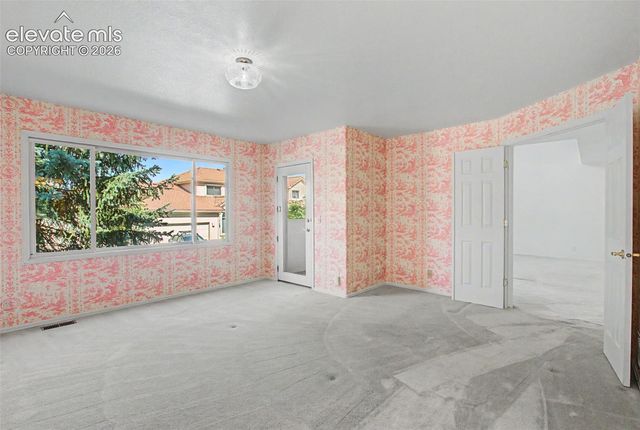 84 Luxury Lane, Colorado Springs, CO 80921