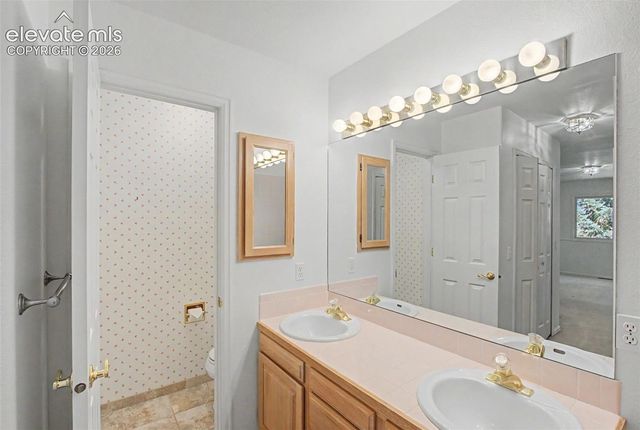 84 Luxury Lane, Colorado Springs, CO 80921