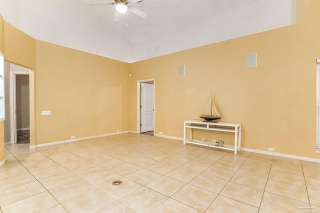 9925 Rail Cir, Perdido Key, FL 32507