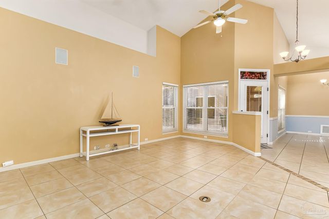 9925 Rail Cir, Perdido Key, FL 32507