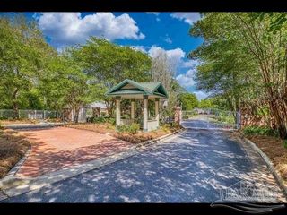 9925 Rail Cir, Perdido Key, FL 32507