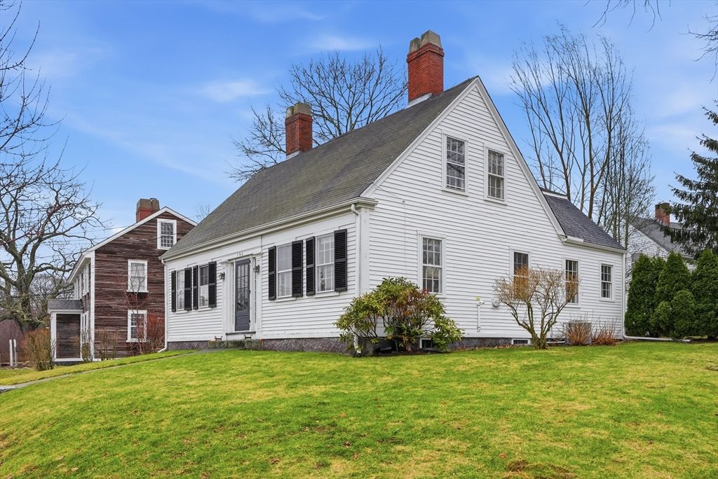 190 South Street A, Hingham, MA 02043