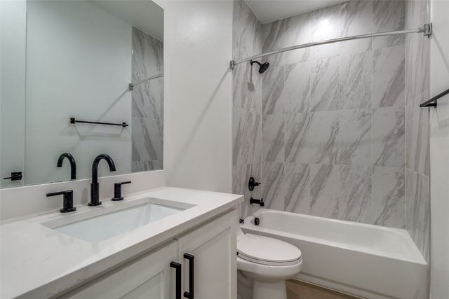 2124 Lovedale Avenue 101, Dallas, TX 75235