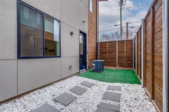 2124 Lovedale Avenue 101, Dallas, TX 75235