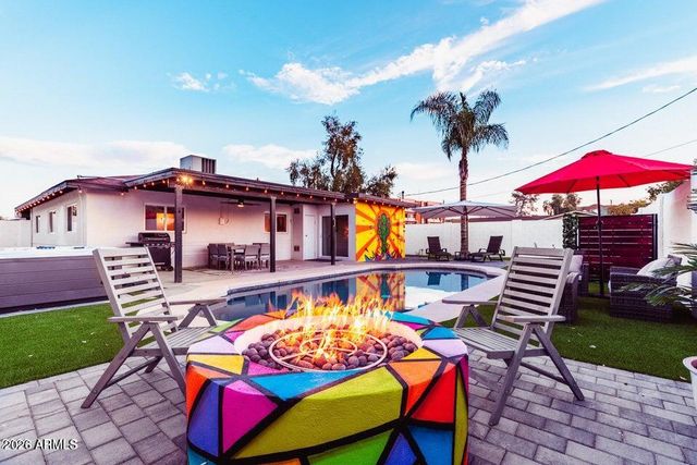 3102 N 35TH Street, Phoenix, AZ 85018