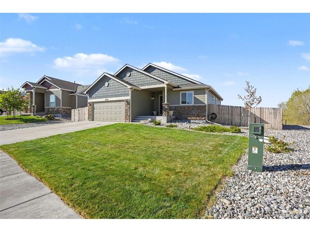 6850 Phantom Way, Colorado Springs, CO 80925