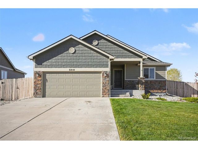 6850 Phantom Way, Colorado Springs, CO 80925