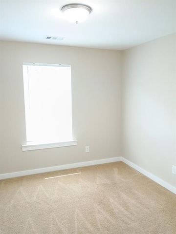 1497 Weatherbrook Circle, Lawrenceville, GA 30043