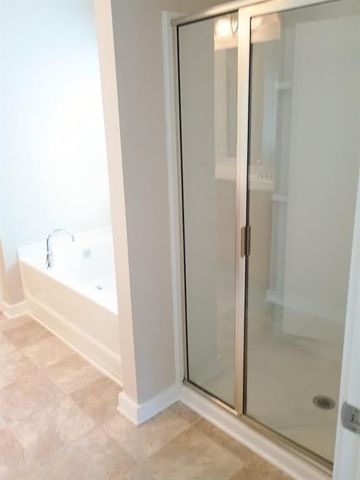 1497 Weatherbrook Circle, Lawrenceville, GA 30043