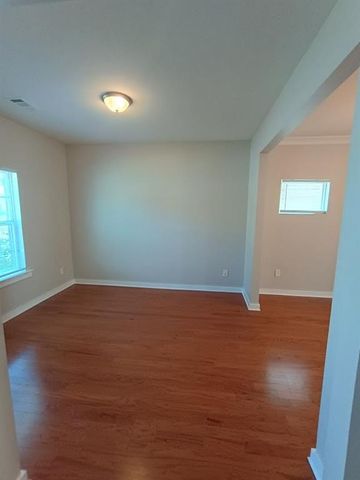 1497 Weatherbrook Circle, Lawrenceville, GA 30043