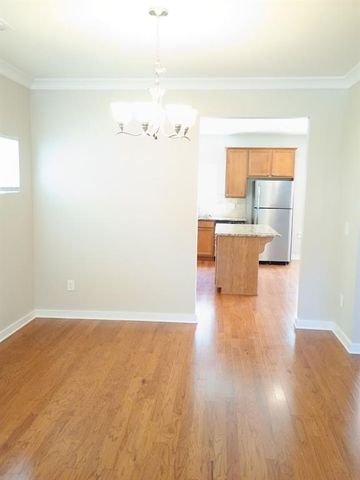 1497 Weatherbrook Circle, Lawrenceville, GA 30043
