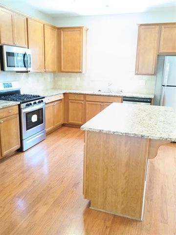 1497 Weatherbrook Circle, Lawrenceville, GA 30043