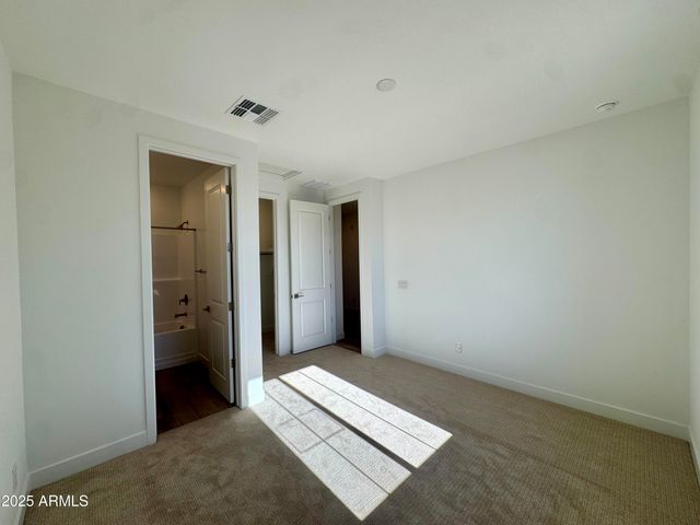 2908 E Mecklenburg Way, San Tan Valley, AZ 85143