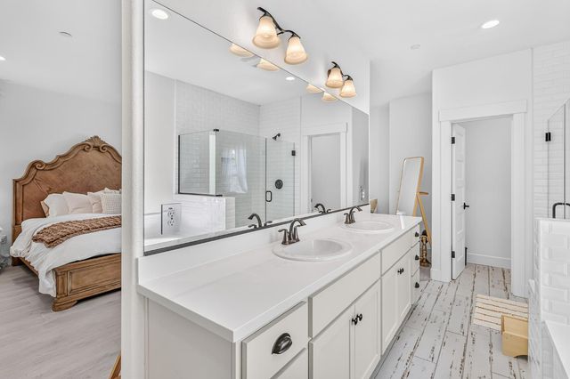 3517 Crocker Dr, Sacramento, CA 95818