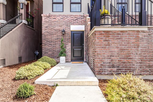 3517 Crocker Dr, Sacramento, CA 95818
