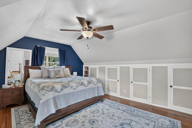 304 Columbia Circle, Waterloo, IA 50701