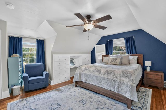 304 Columbia Circle, Waterloo, IA 50701