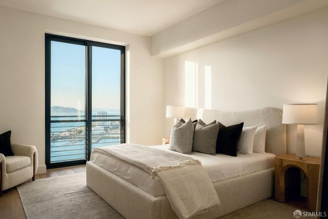 1 Bristol Court 403, San Francisco, CA 94130