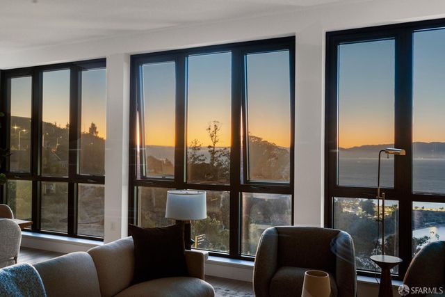 1 Bristol Court 403, San Francisco, CA 94130