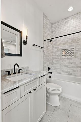 1812 5th Ave, N, Nashville, TN 37208