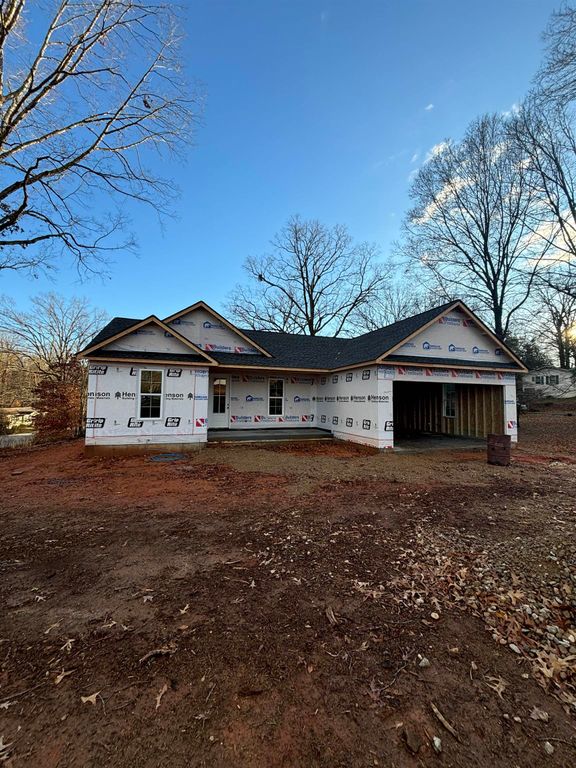 224 Boyce Street, Landrum, NC 29356