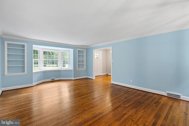 2010 WOODBROOK DR, Wilmington, DE 19810