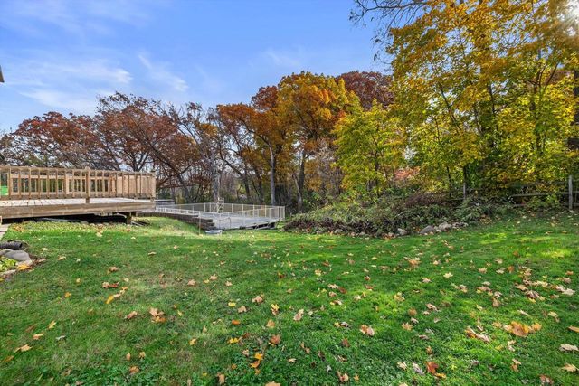 31037 Grand DRIVE, Waterford, WI 53185