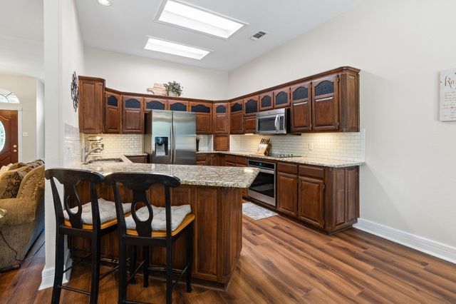 2500 Redstone Road, Burleson, TX 76028