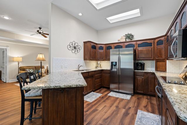 2500 Redstone Road, Burleson, TX 76028