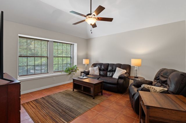 2500 Redstone Road, Burleson, TX 76028