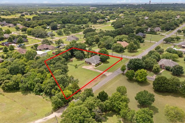 2500 Redstone Road, Burleson, TX 76028